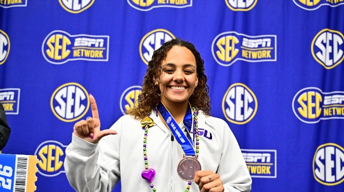 Zoe Carlos-Broc, LSU