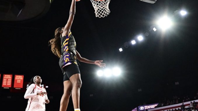 Flau'jae Johnson, LSU senior guard