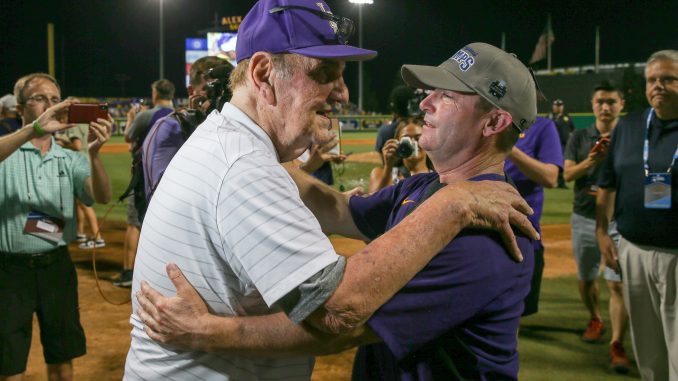 Skip Bertman and Jay Johnson as LSU returns to Omaha